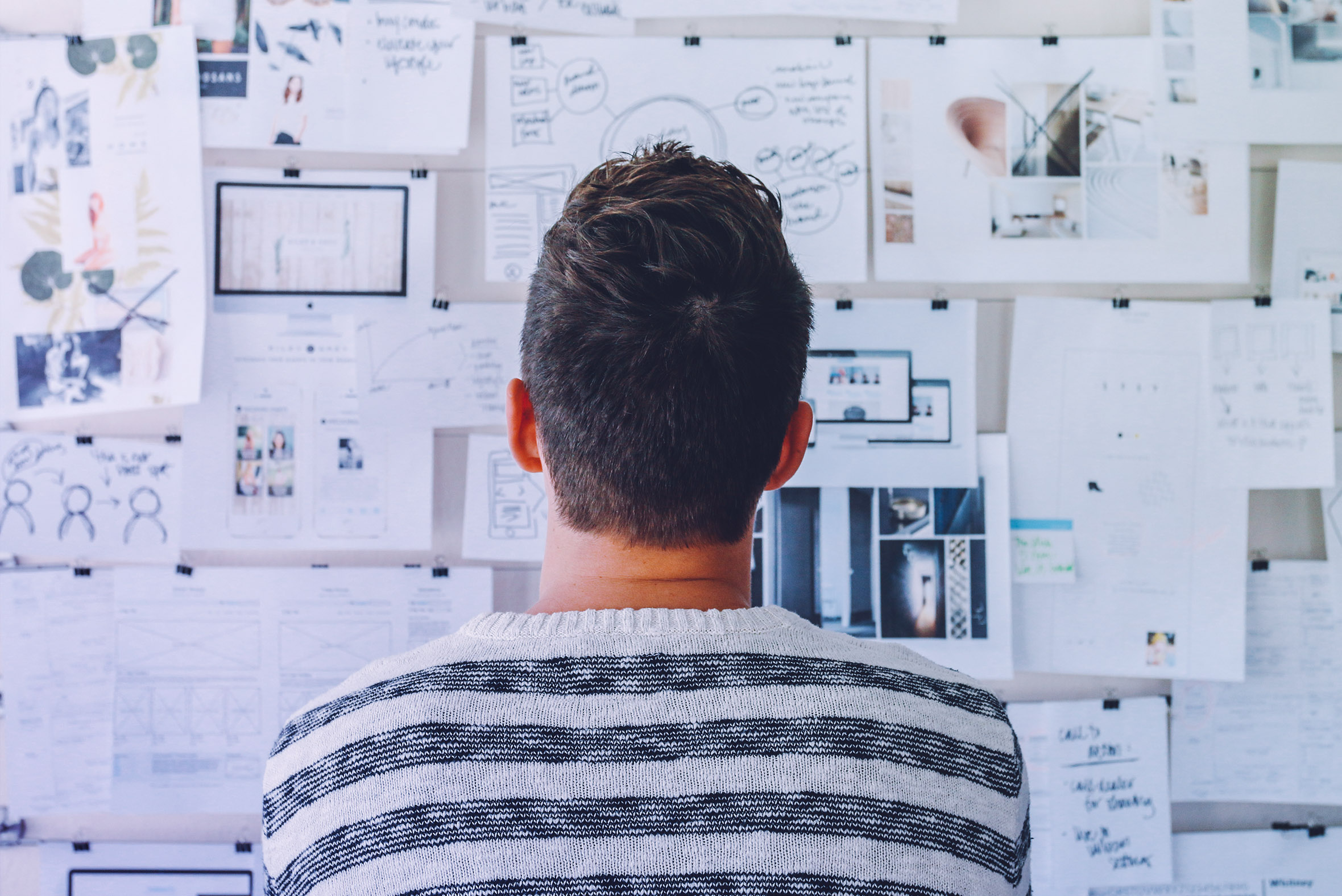 Kavya is asking Which country is the best for doing a Masters in UI/UX  Design abroad?